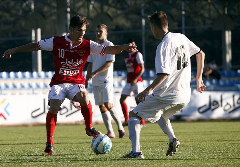برتری سه گله پرسپولیس در نیمه اول