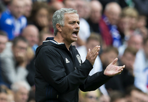 مورینیو: بازیکنی برنامه من را اجرا نکند، بازی نمی‌کند