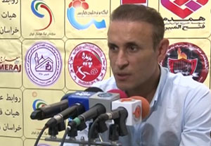 گلمحمدی: مشکلی با شفاف سازی قراردادها ندارم