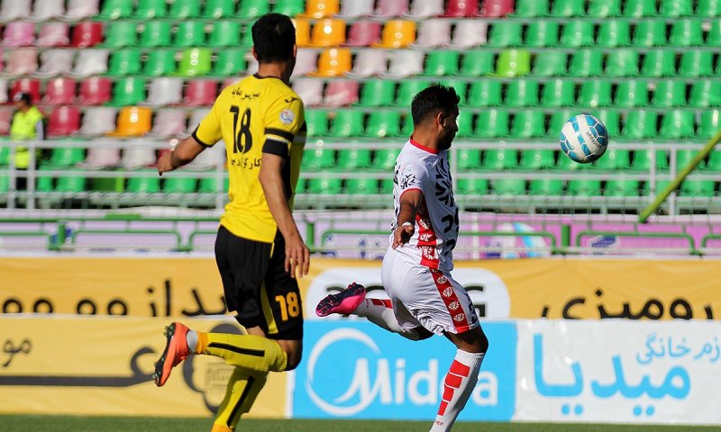 سپاهان انتقام باخت هفته اول را گرفت