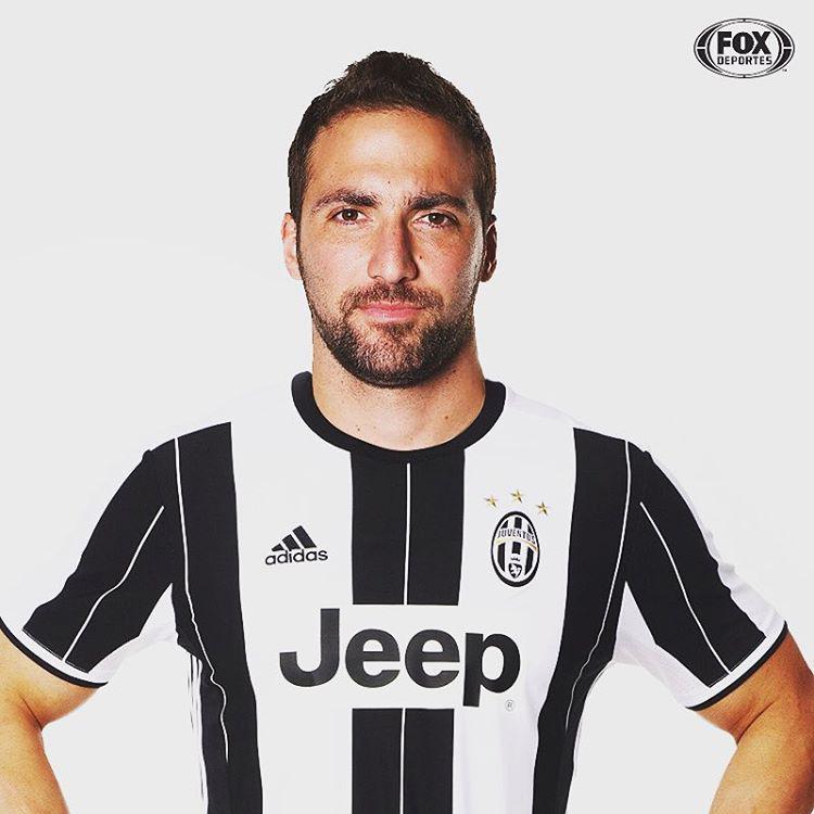 رسمی: ایگواین به یوونتوس پیوست