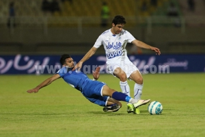  مومنی: تلاش همه را هدر دادم