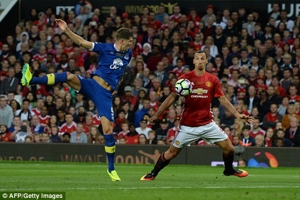 تساوی منچستریونایتد و اورتون در بزرگداشت رونی