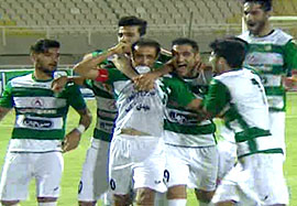 سومین برد متوالی ذوب‌آهن در اهواز