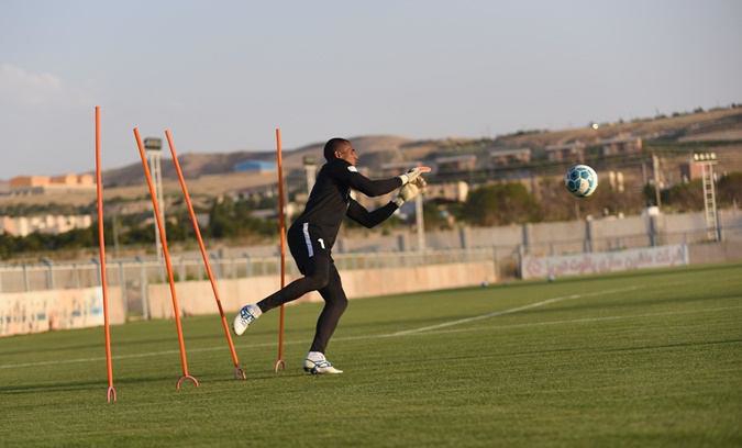 آمار نه چندان خوب دخسوس مقابل استقلال