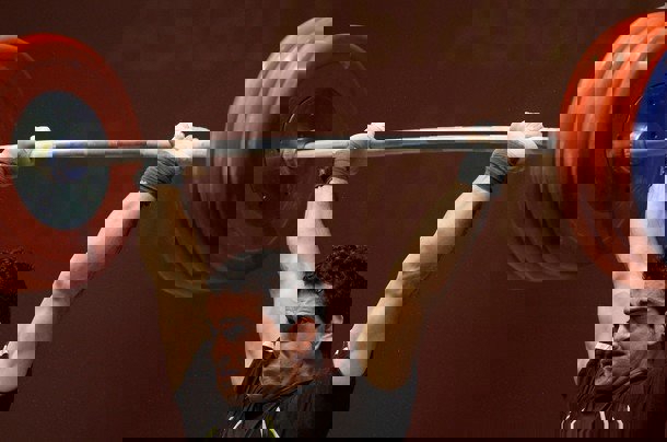 همچنان امیدوار به وزنهبرداری