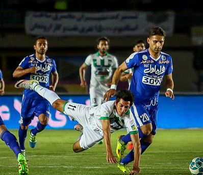 اعتراض شدید ذوبیها به پنالتی استقلال