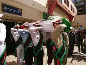 پیکر مرحوم گلبارنژاد در شیراز به خاک‌سپرده شد
