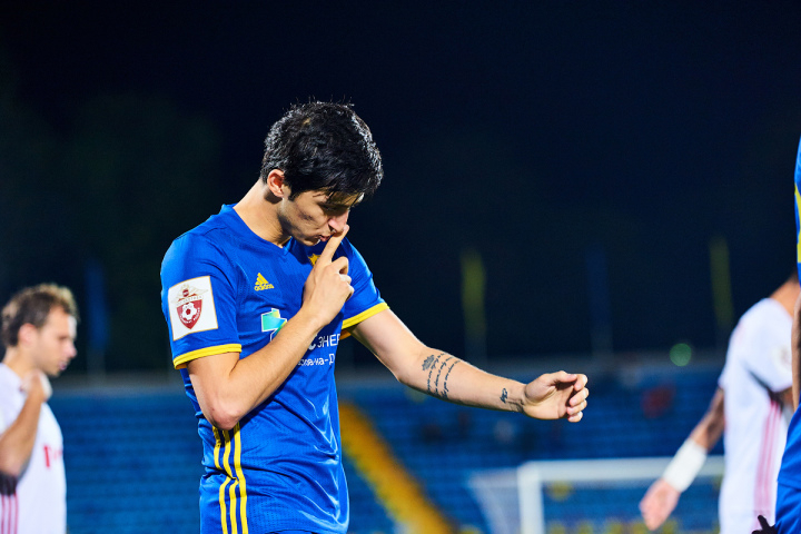 کسب اولین امتیاز روستوف با درخشش آزمون