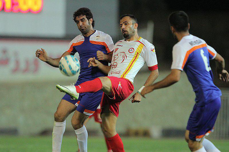 محمد قاضی: در جمع مدعیان باقی میمانیم