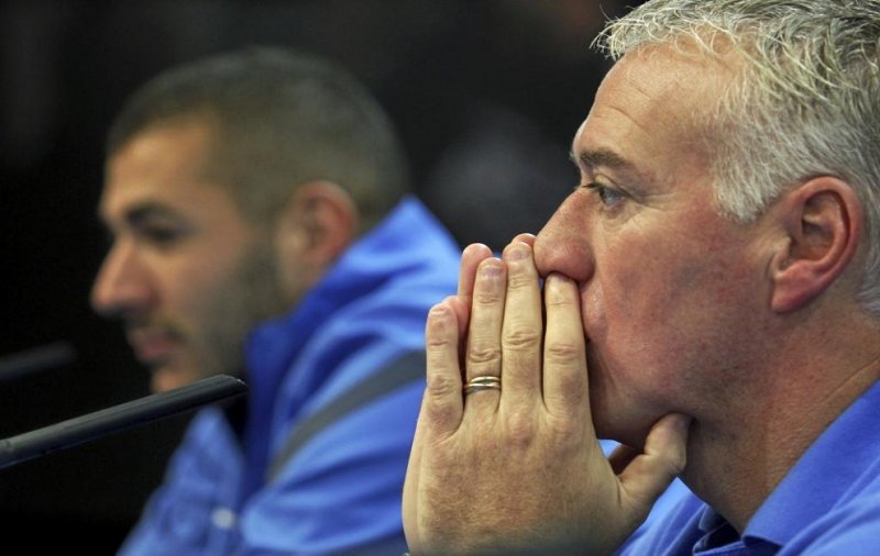 دشان: مشکلی با حمایت زیدان از بنزما ندارم