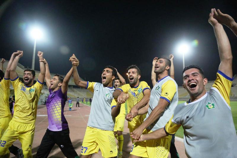 حذف فولاد به دستان فرهمندیان