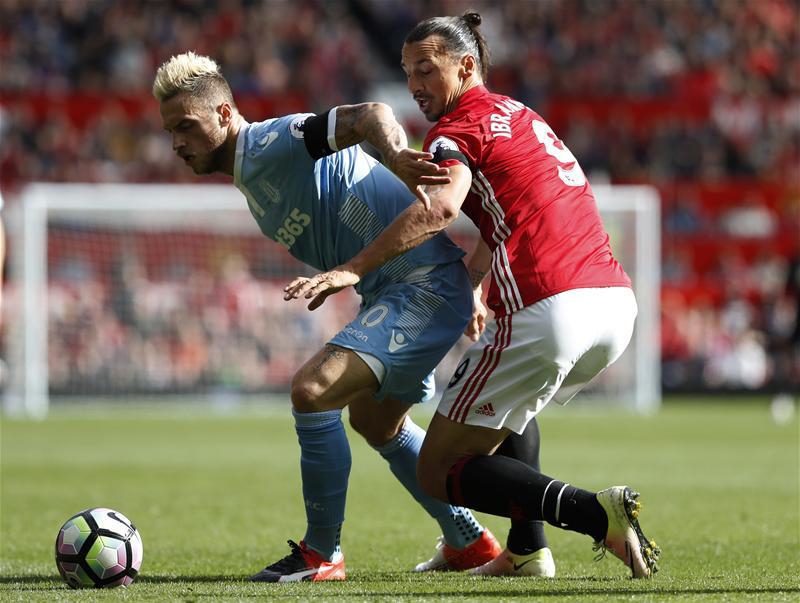 یونایتد 1-1 استوک، بازگشت به بدشانسی