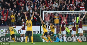 پیروزی شیرین آرسنال در ثانیه های پایانی 