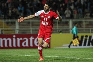 عذرخواهی مدافع تراکتور از هواداران