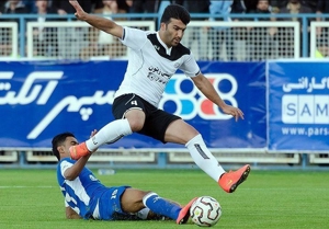 صبا 0- گسترش 0؛ نجات تیم 9نفره!