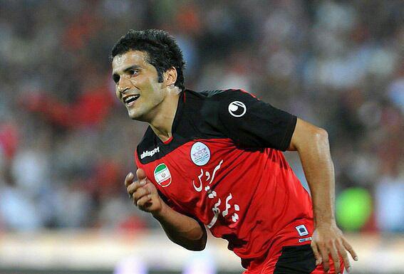 کاظمیان: علیپور و منشا معادلات را به هم می زنند