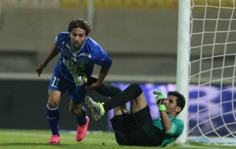 جابر انصاری: این گل به من نچسبید