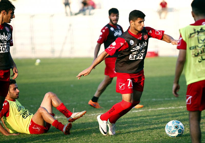 تمرین پرسپولیس در دوبی با حال و هوای تهران