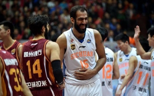 پیروزی سیچوآن در حضور حدادی