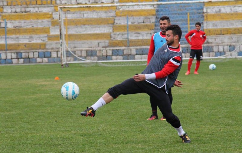 ادعای سرمربی تراکتور درباره سروش رفیعی