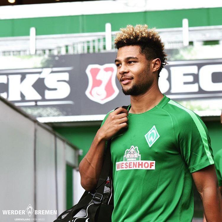 گنابری: آماده بازی کردن بایرن هستم