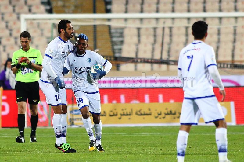 پیروزی گسترش فولاد برابر سپاهان