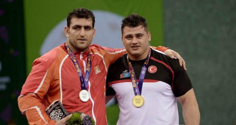 جزئیات پناهندگی مدال آور ایرانیالاصل آذربایجان