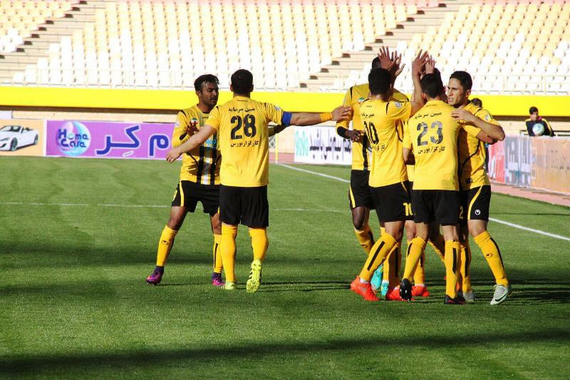 هنریکه تنها غائب زردپوشان مقابل سایپا