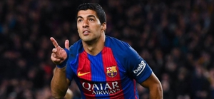 سوارز: باشگاه می داند که باید با مسی تمدید شود