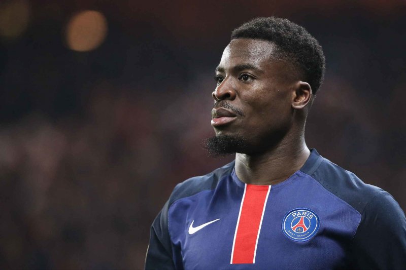مدافع PSG به پیشنهاد بارسا پاسخ رد داد