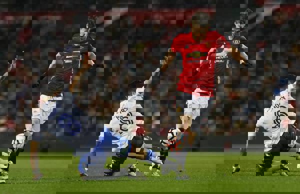 پیروزی پرگل من یونایتد با درخشش شواینی