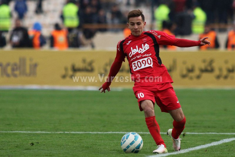 درگیری پرسپولیسی‌ها بعد از فحاشی به احمدزاده