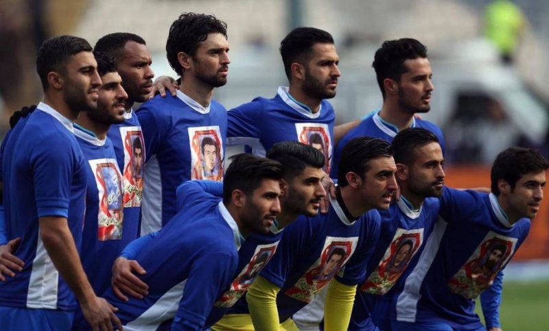 ترکیب احتمالی استقلال برابر ذوب آهن