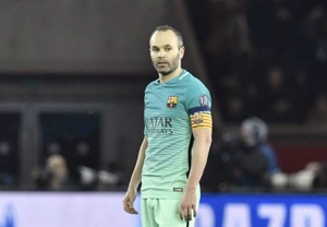 اینیستا: هر روز به شکست پاریس فکر می کنم