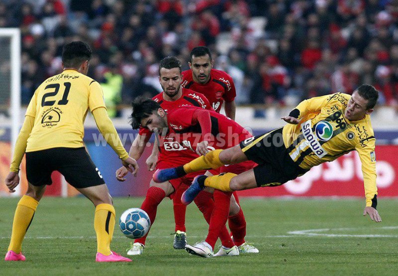 چپاروف و رکوردی تاریخی برای لیگ فوتبال ایران