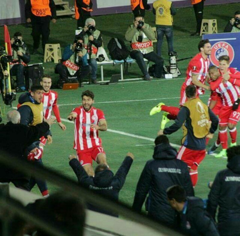 واسیلیس سرمربی جدید انصاریفرد