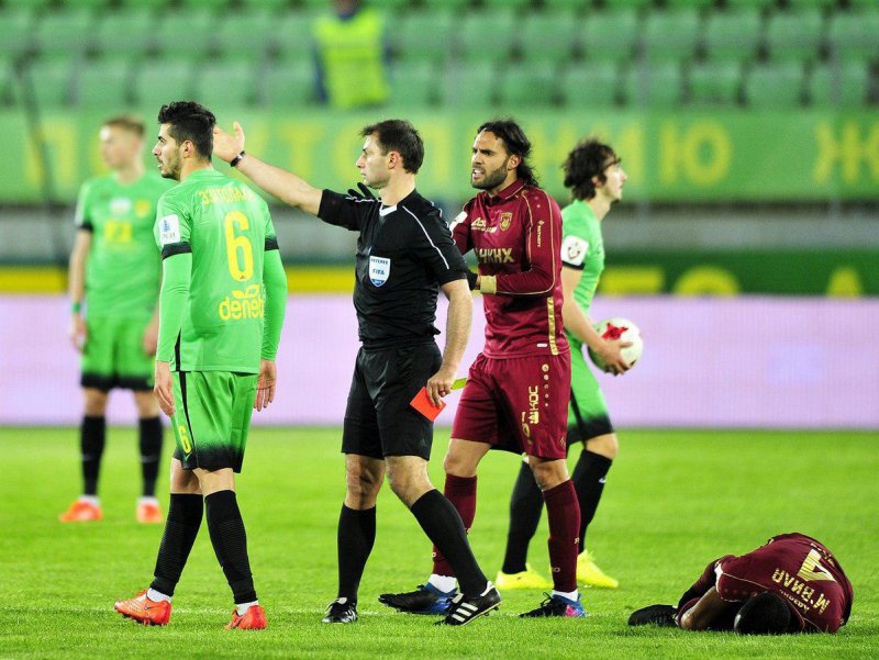 شکست آنژی در غیاب عزتاللهی