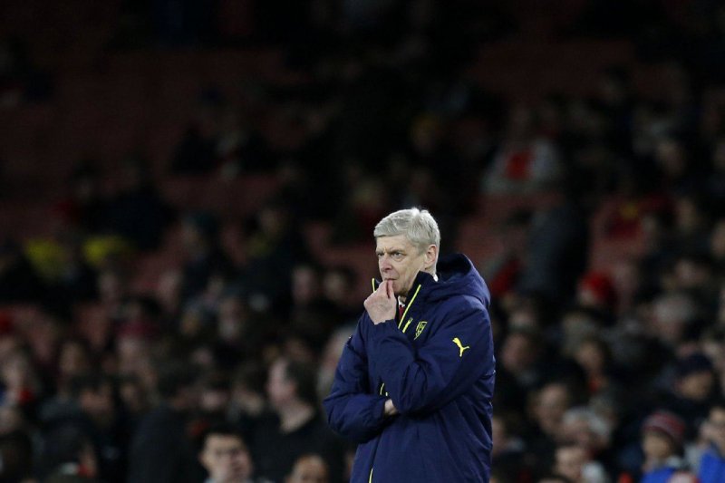 بیرین: تمام تیم پشت ونگر هستند