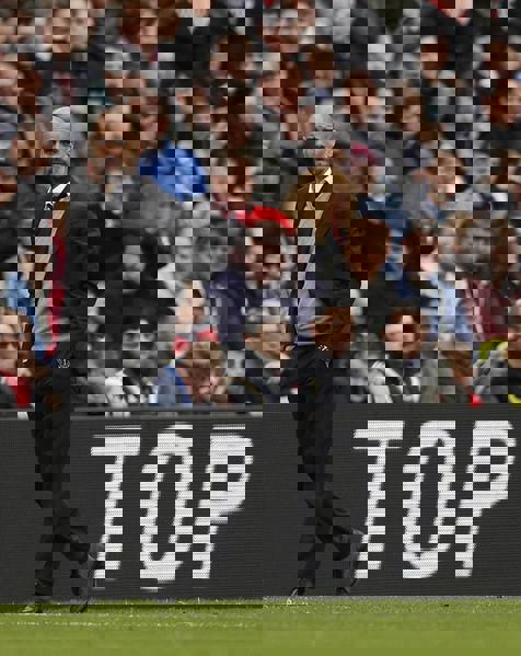 1186678