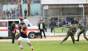 توضیح حسن زاده درباره باخت 3 بر صفر نساجی