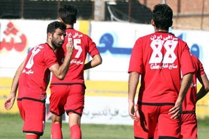 لیگ یک: توقف پرسپولیسی خونه به خونه