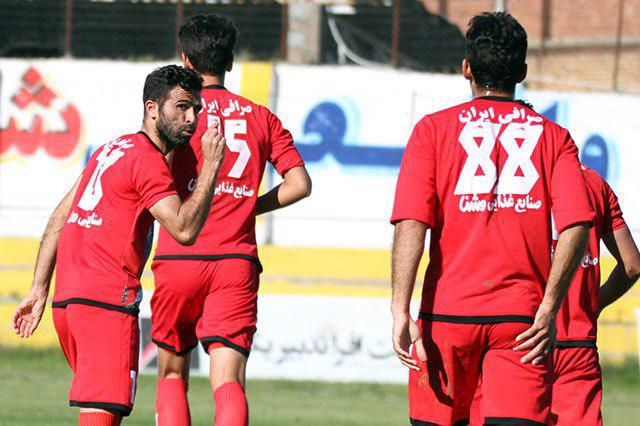 لیگ یک: توقف پرسپولیسی خونه به خونه