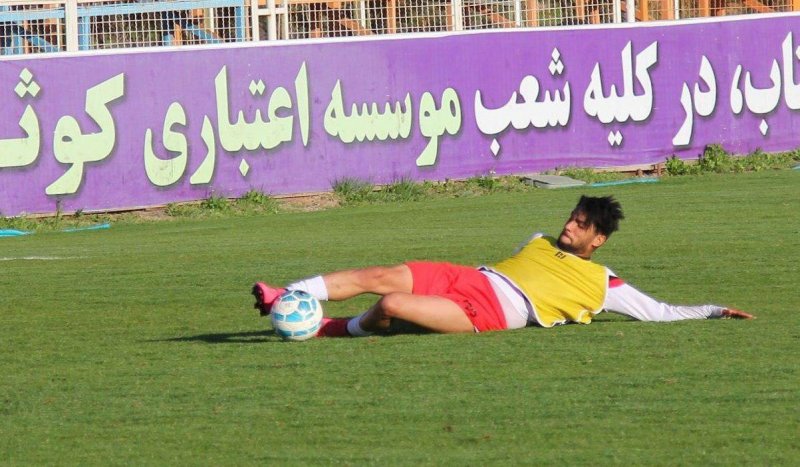 احتمال نیمکت نشینی شریفی مقابل استقلال