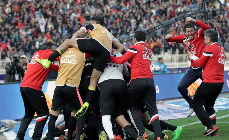 تراکتور 6 امتیاز از استقلال گرفت