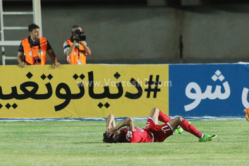 هافبک باتجربه تراکتور، 3 هفته دور از میادین