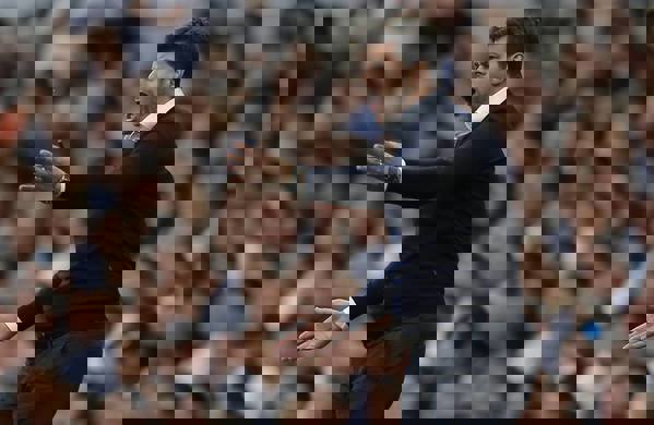1199350