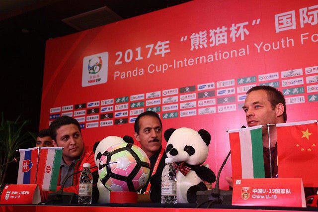 چمنیان: در پانداکاپ برای جامجهانی مهیا میشویم