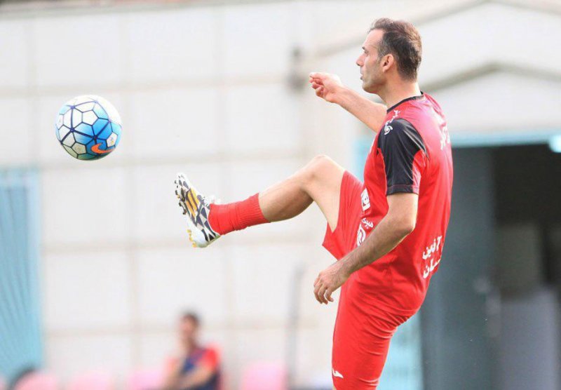 آیا سید جلال می تواند روی نیمکت بنشیند؟