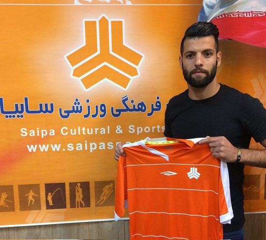 عباسزاده: 2 فصل قرارداد دارم نه 36 ماه